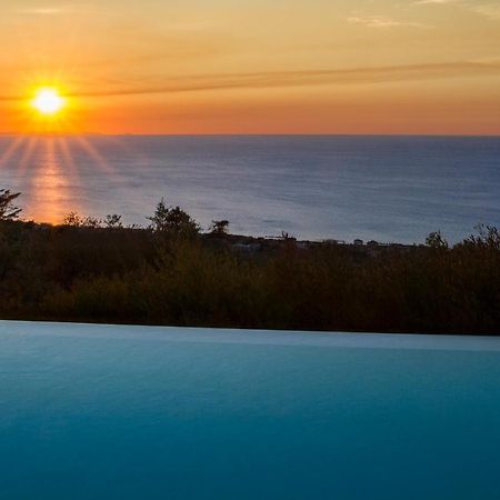 Villa Laura Капо-д'Орландо Екстер'єр фото